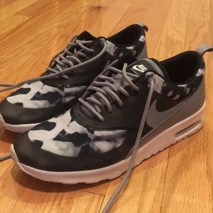 Nike Thea Air Max